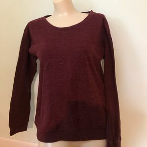 Cute burgundy sweater/pullover
